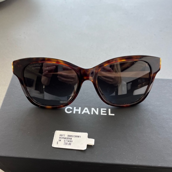 **sold Authentic Chanel sunglasses polarized - Picture 2 of 8